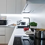 Διαμέρισμα Italianway Comfort - Cialdini 85 *