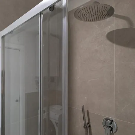 Italianway Comfort - Cialdini 85 Apartment *